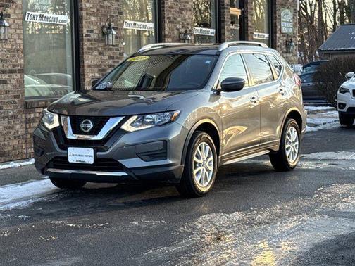2020 Nissan Rogue SV