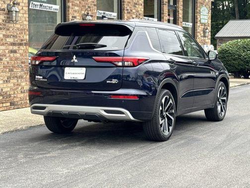2023 Mitsubishi Outlander PHEV SEL