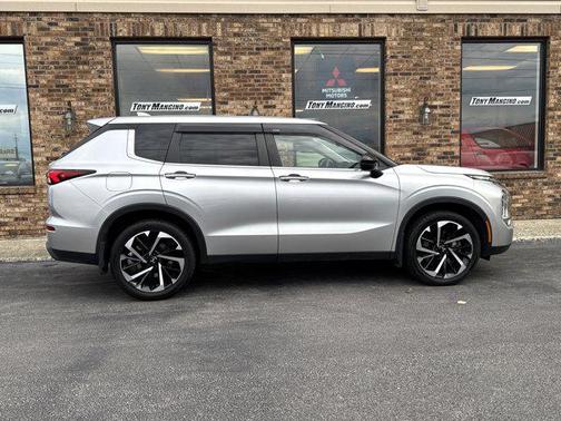 2022 Mitsubishi Outlander ES 2.5 S-AWC