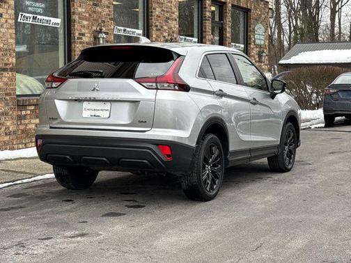2022 Mitsubishi Eclipse Cross LE