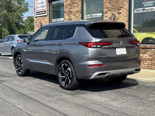 2022 Mitsubishi Outlander SEL 2.5 S-AWC
