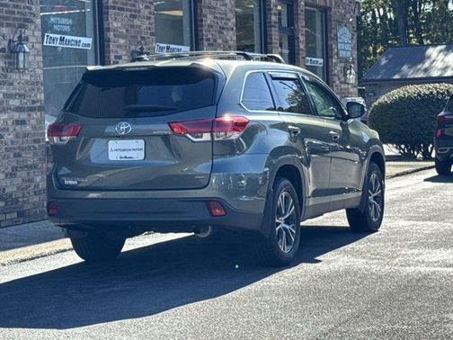 2019 Toyota Highlander LE Plus