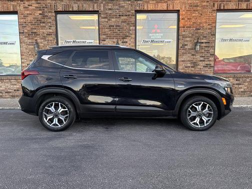 2021 Kia Seltos EX