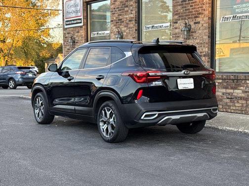 2021 Kia Seltos EX