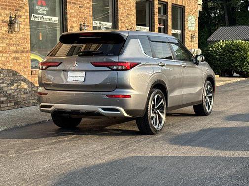 2024 Mitsubishi Outlander SE 2.5 S-AWC