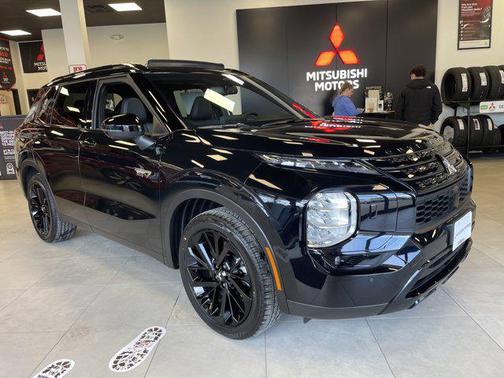 2025 Mitsubishi Outlander PHEV SEL