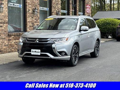 Alloy Silver Metallic 2018 Mitsubishi Outlander PHEV SEL