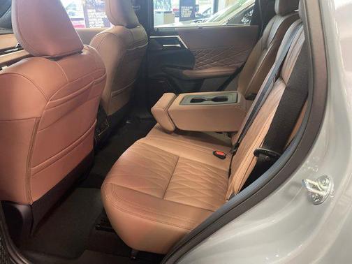 2025 Mitsubishi Outlander SEL 2.5 S-AWC