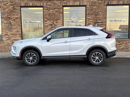 2022 Mitsubishi Eclipse Cross ES