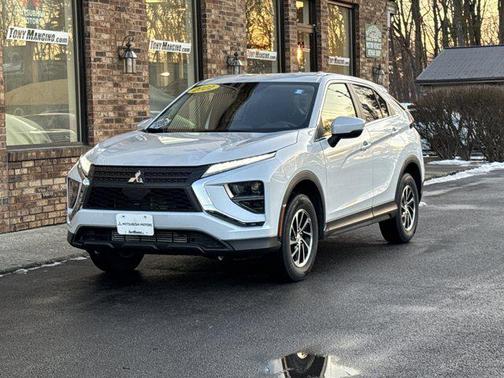 2022 Mitsubishi Eclipse Cross ES