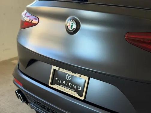 2022 Alfa Romeo Stelvio Quadrifoglio