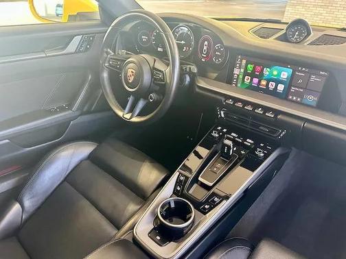 2020 Porsche 911 Carrera S