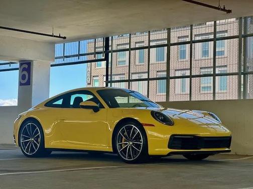 2020 Porsche 911 Carrera S