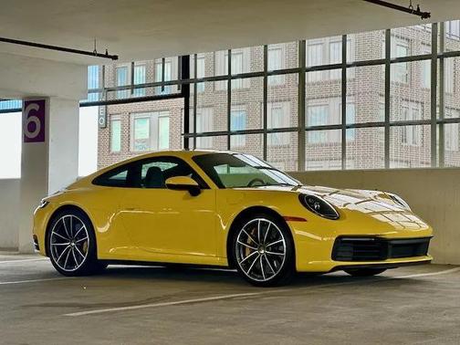 2020 Porsche 911 Carrera S