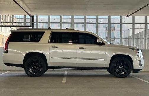 2018 Cadillac Escalade ESV Premium Luxury