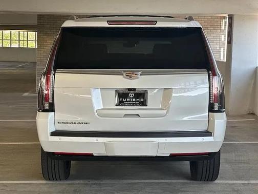 2018 Cadillac Escalade ESV Premium Luxury