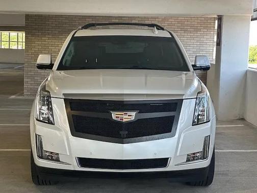 2018 Cadillac Escalade ESV Premium Luxury