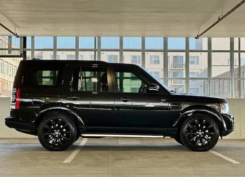 2015 Land Rover LR4 Base