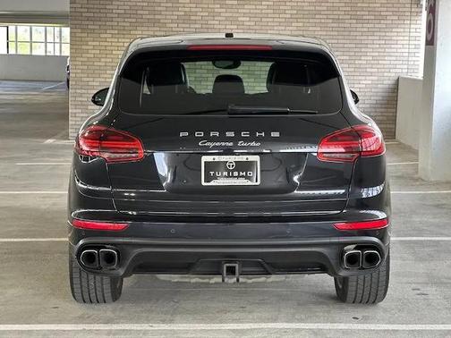 2015 Porsche Cayenne Turbo