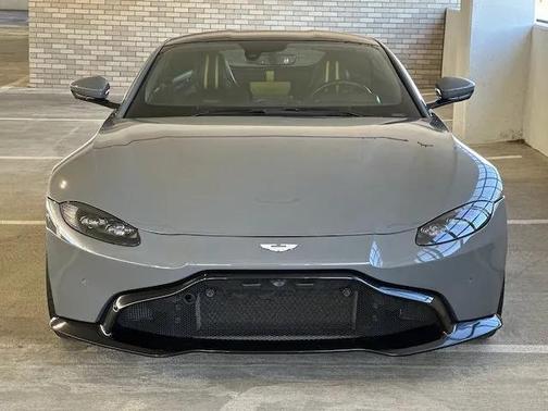 2019 Aston Martin Vantage 