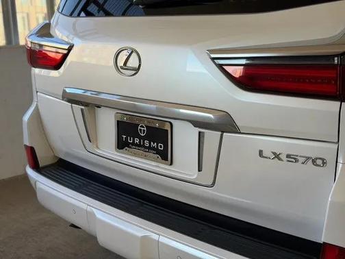 2019 Lexus LX 570 Base