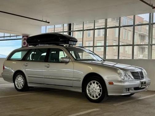 2001 Mercedes-Benz E-Class 4M