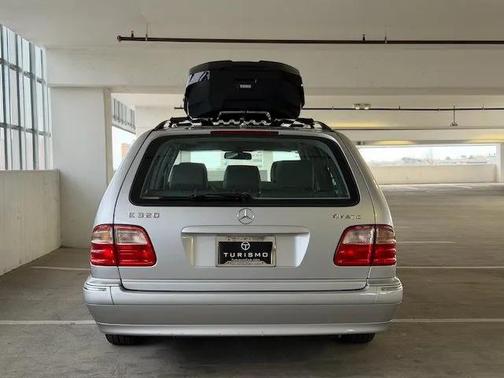 2001 Mercedes-Benz E-Class 4M