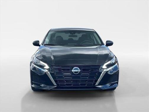 2025 Nissan Altima S FWD