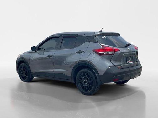 2020 Nissan Kicks S