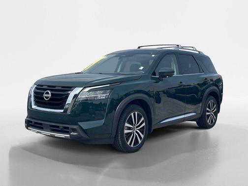 2024 Nissan Pathfinder Platinum 4WD