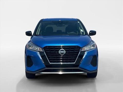 2022 Nissan Kicks S