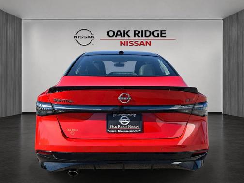 Energetic Ember/Super Black 2026 Nissan Sentra SR
