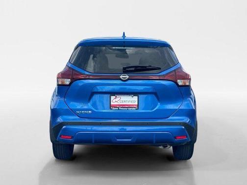 2022 Nissan Kicks S