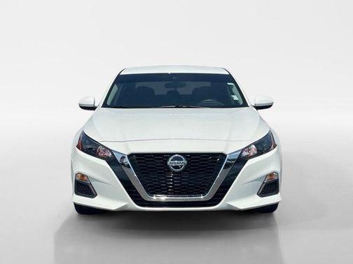 2022 Nissan Altima S FWD