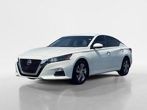 2022 Nissan Altima S FWD