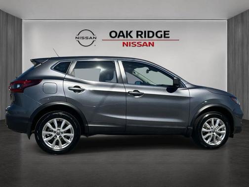 Gun Metallic 2021 Nissan Rogue Sport S