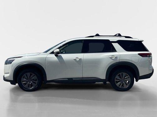 2024 Nissan Pathfinder SV FWD