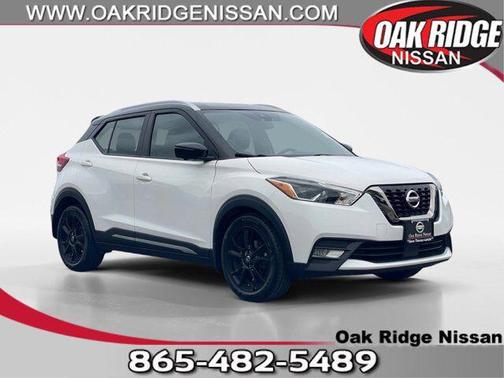2020 Nissan Kicks SR