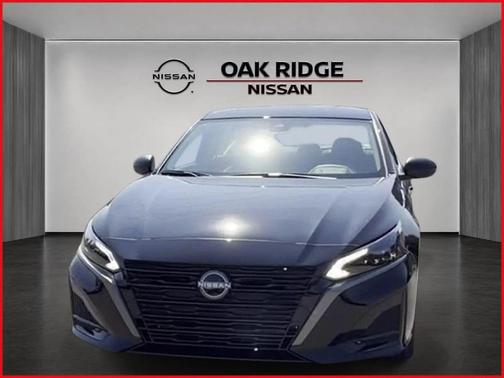 Super Black 2026 Nissan Altima SV FWD