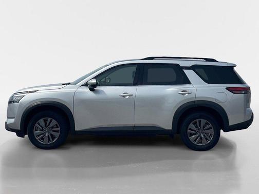 2025 Nissan Pathfinder SV FWD
