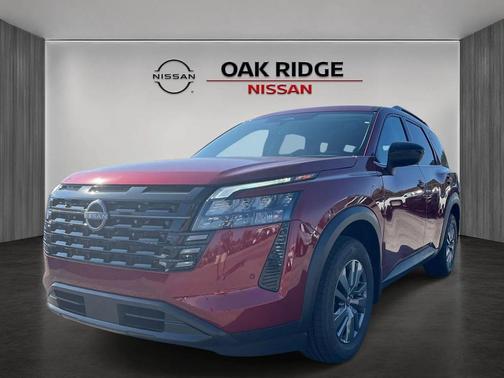 Scarlet Ember Tintcoat 2026 Nissan Pathfinder SV