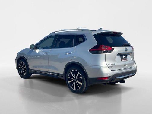 2020 Nissan Rogue SL