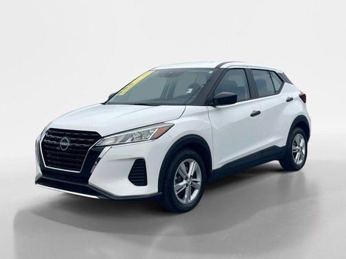 2023 Nissan Kicks S