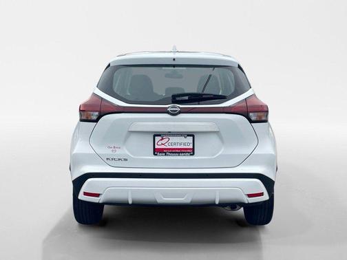 2023 Nissan Kicks S