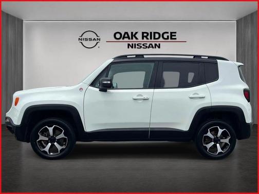 Alpine White Clearcoat 2021 Jeep Renegade Trailhawk