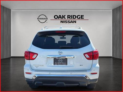 Glacier White 2019 Nissan Pathfinder SV