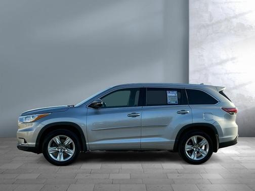 2016 Toyota Highlander Limited Platinum
