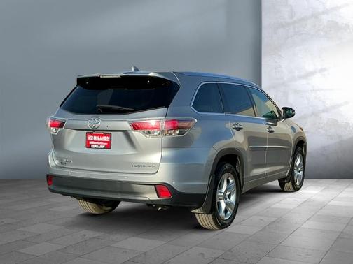 2016 Toyota Highlander Limited Platinum