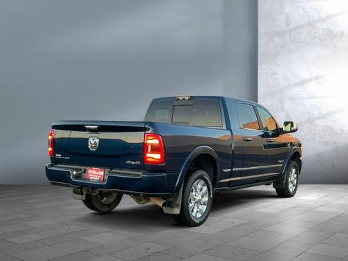 2022 RAM 2500 Limited Mega Cab 4x4 6'4' Box