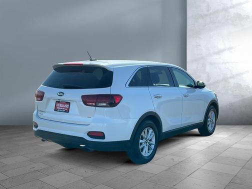 Snow White Pearl 2019 Kia Sorento LX